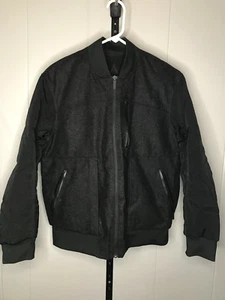 Lululemon Roam Far Wool Reversible Down Bomber Jacket Women's Size 6 Black - Picture 1 of 10