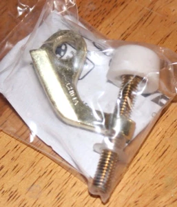 Lot of 12 – UNTOUCHABLE DOOR SAVER Bright Brass Hinge Pin Door Stops #01212 - Picture 1 of 2