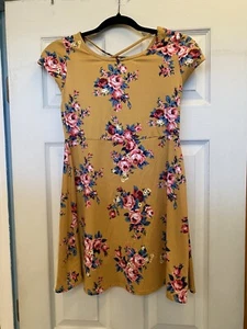 Arizona Jean Co Cap Sleeve Dress Girls L 14 Mustard Yellow Pink Flowers - Picture 1 of 4