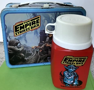Porta pranzo vintage 1980 Star Wars L'impero colpisce ancora in metallo con thermos originale - Foto 1 di 16