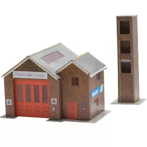 Superquick B36 The Country Fire Station OO Gauge Card Kit Model Building - Picture 1 of 1