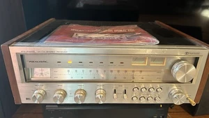 Vintage Realistic STA-2000D Stereo Receiver (Needs Service) AS-IS With Manual - Picture 1 of 10