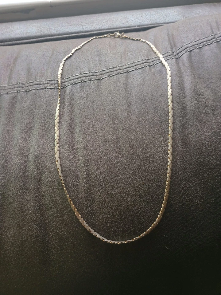 Collar de cadena de eslabones cubanos de oro de 24 pulgadas para hombre  Foto 1 de 3