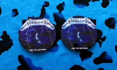METALLICA - RIDE THE LIGHTNING -  PAIR OF PRINTED ROUND COASTERS - Image 1 of 2
