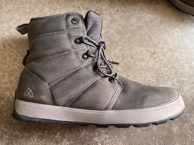 Bota de invierno aislada Alpine Design x Kamik Ezra para hombre talla 10,5 gris Foto 1 de 4
