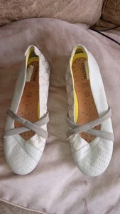 Zapato plano deportivo de ballet Geox vintage de cuero muestra talla 37 - Imagen 1 de 4