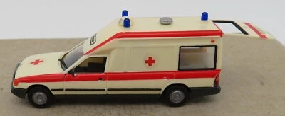 Herpa Ho 1/87 Mercedes-Benz Miesen Bonna 124 Ambulanza Emergency Reseau Treno - Immagine 1 di 4