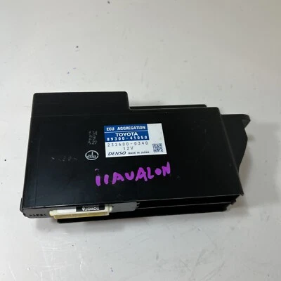 2011 TOYOTA AVALON AGGREGATION CONTROL MODULE 89300-41050 OEM — 第 1/4 张图片