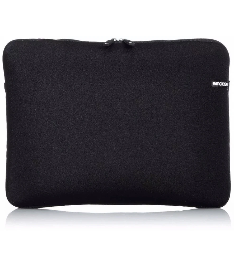Incase 08 Neoprene Sleeve for 15in MacBook Pro Black