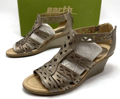 Earth Platinum Sandal Leather Gladiator Wedge Caged Strappy Womens 8.5 - Image 1 of 4