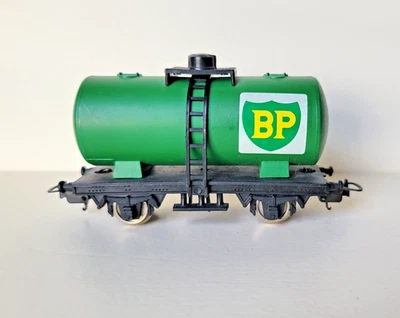 HO scale LIMA tank car BP - Image 1 of 4