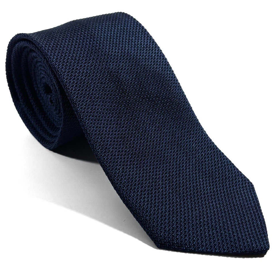 Corbata granadina de seda azul marino (Garza Fina) hecha a mano en Italia Foto 1 de 4