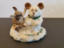 Charming Tails Dean Griffs Silvestri Building A Snowman 87/203 Limited Excellent