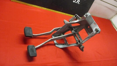 1980-1983 FORD TRUCK CLUTCH PEDAL AND BRAKE PEDAL BRONCO F150 F250 F350 - Image 1 of 4