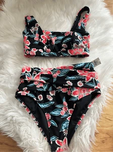 Old navy swim suit black and flowery mommy friendly two piece high rise sz small - Picture 1 of 6