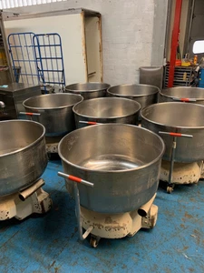 1x KESSEL BOTTICH FÜR BOKU SK 120 AK SPIRALKNETER KNETKESSEL BÄCKEREI - Bild 1 von 3