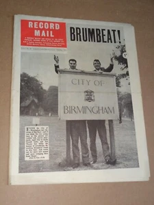 Record Mail October 1963 Keith Powell/Pat Wayne front cover (Kyu Sakamoto) - Imagen 1 de 1