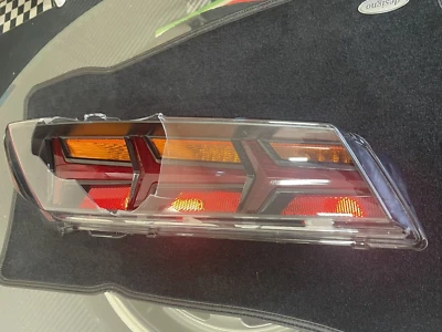 LAMBORGHINI AVENTADOR LP700 TAIL LIGHT TAIL LAMP  RH RIGHT PASSENGER 470945096C - Image 1 of 4