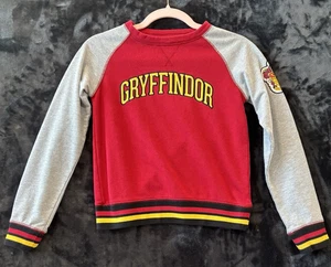 Harry Potter Universal Studios Gryffindor Long Sleeve Sweatshirt YOUTH M - Picture 1 of 8