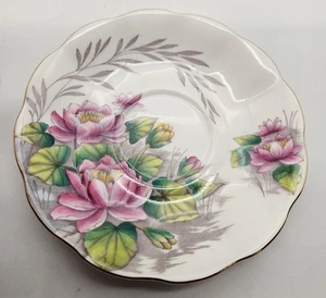 Royal Albert Bone China Inglaterra Platillo Lirio de Agua #7 Serie Flor del Mes - Imagen 1 de 7
