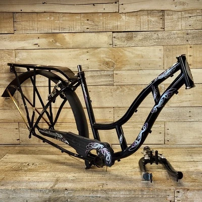 2008 Schwinn Riverside Step Thru 26" Wheel Cruiser 18 Med-Lrg - Image 1 of 4