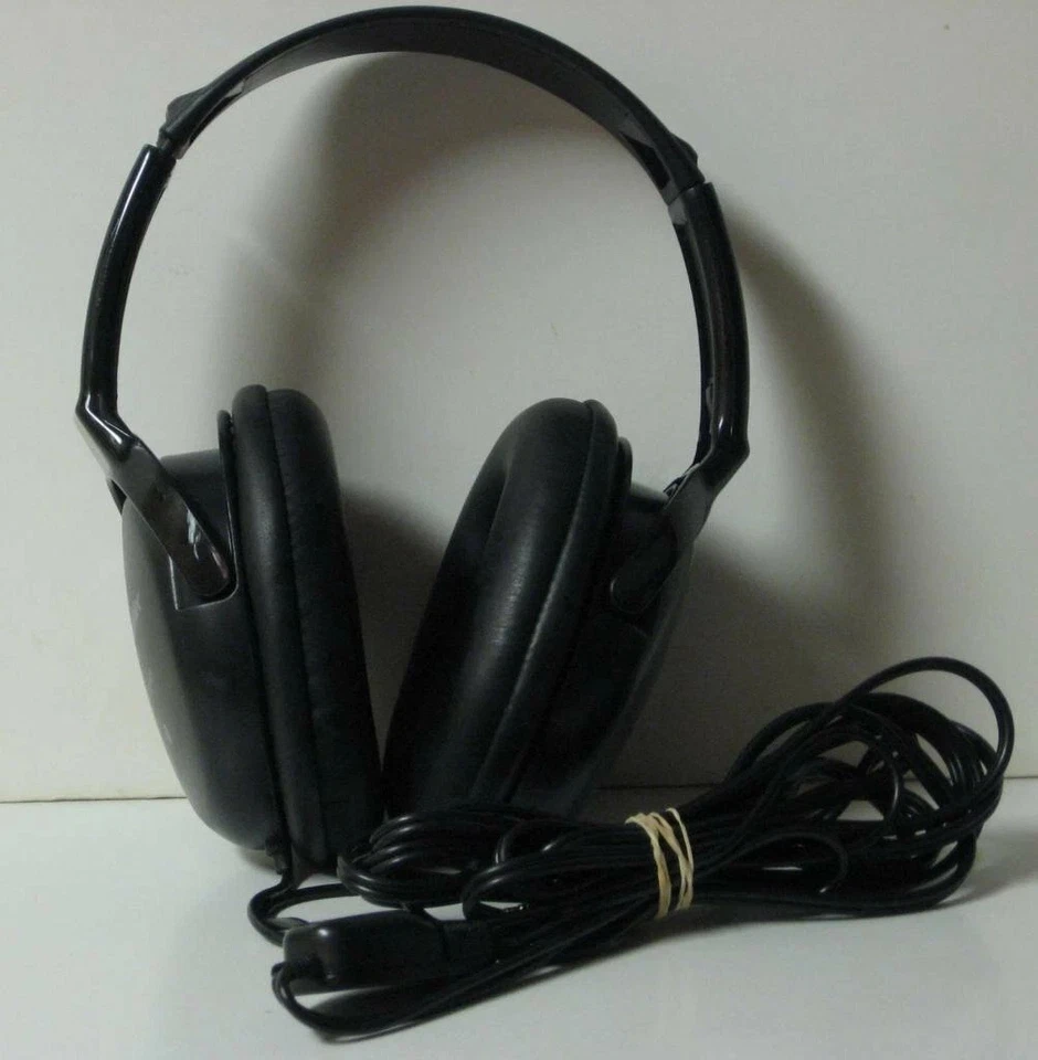 Auriculares estéreo Labtec Elite-825 - negros (/RT6-23937-980424-0403-NOB) Foto 1 de 1