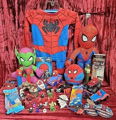 GRAN LOTE MIXTO DE FIGURAS DE COCHES PEQUEÑOS DE PELUCHE JUGUETE DE SPIDER-MAN JUGUETES DE ACCIÓN MINI Foto 1 de 4