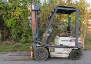 Forklift 16,000# Hyster GM Gas Solid/Filled Tires, 6' Forks Runs Strong & Cheap - Picture 1 of 8