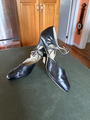 Sapatos Mary Janes salto noturno couro envernizado preto Deco década de 1920 tamanho 5 - Imagem 1 de 4