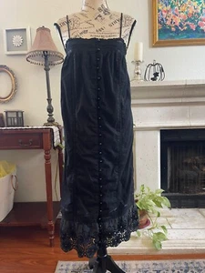 Billabong Women's Midi Dress M Black Goth Dark romantic Spagetti Strap Lace Hem - Picture 1 of 15