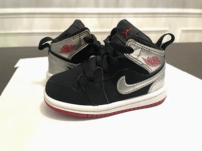 Nike Air Jordan Retro 1 Mid 'Johnny Kilroy' Zapatillas para niños pequeños 640735-057 Talla 5C Foto 1 de 4