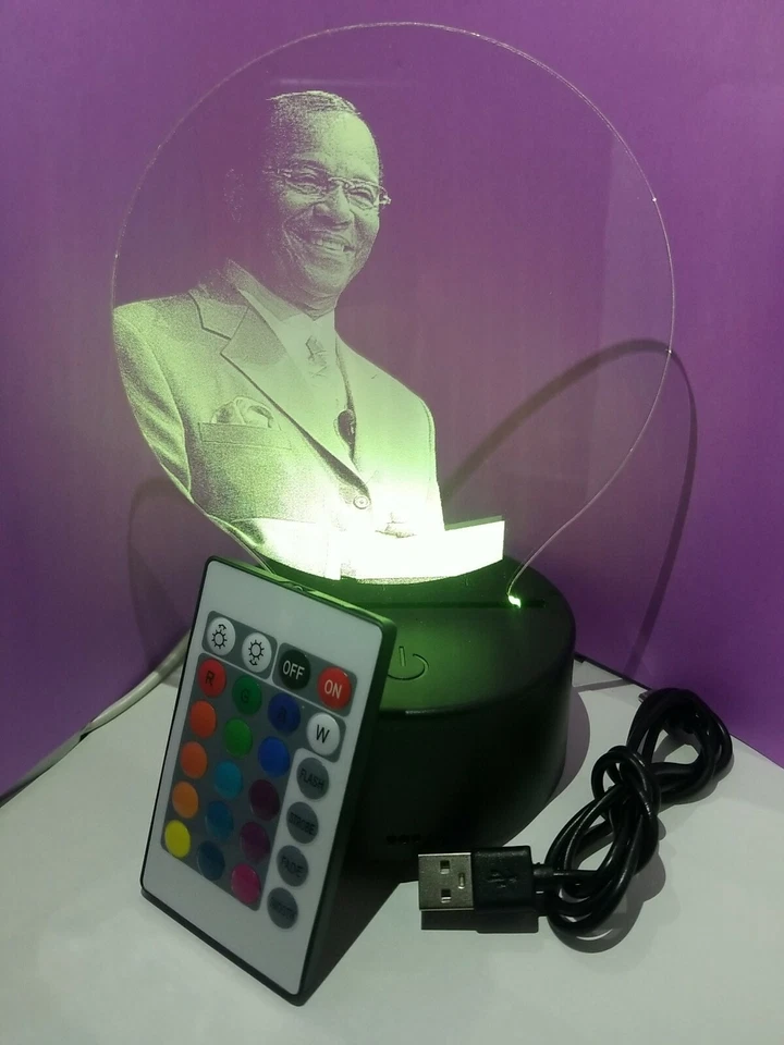 Minister Farrakhan 3D Photo Lamp Farrakhan Acrylic Plate RGB 7 Color Light - Image 1 of 4