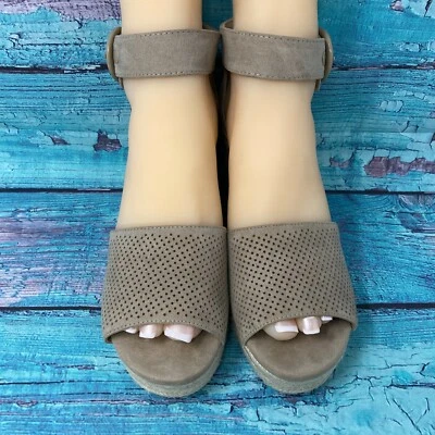 Unisa Tan Faux Suede Ankle Wrap Open Peep Toe Wedge Women's Size 8.5 M Nice! - Image 1 of 4