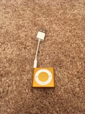New listing
Apple iPod shuffle 4th Generation (Product) Yellow/Gold