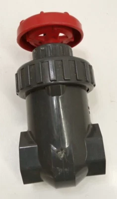 Spears 2011-012 PVC Non-Rising Gate Valve 1-1/4"Threaded FNPT Buna-N Seal 200psi - Image 1 of 4