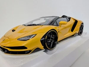 LAMBORGHINI CENTENARIO ROADSTER GIALLO INTI PEARL YELLOW 1:18 by AUTOart 79117 - Picture 1 of 17