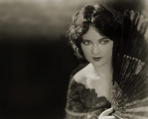 FOTO LILLIAN GISH hermosa fotografía joven rara - Imagen 1 de 1