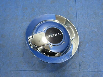 11-22 Dodge Challenger Cromo Gas Combustible Tapa Relleno Puerta Escotilla OEM 0682 Foto 1 de 4