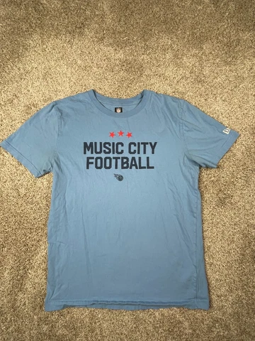 Tennessee Titans Music City Football NFL Team T-Shirt Mens Medium Blue Cotton Cover