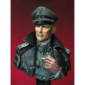 1/10 BUST Resin Model Kit German Officer WW2 Unpainted - Picture 1 of 2