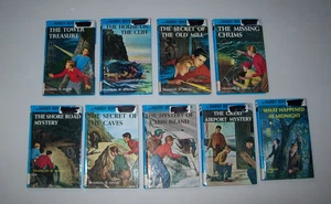 Hardy Boys Book Lot (9) 1990s Glossy Hardcover Volumes 1 2 3 4 6 7 8 9 10, x - Picture 1 of 10