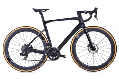 USED Fuji Transonic 1.1 Carbon 54cm Road Bike SRAM Force AXS 2x12 Carbon Wheels - Image 1 of 4