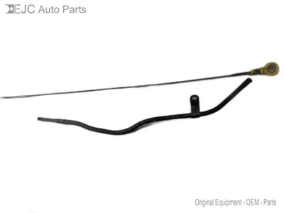 Engine Oil Dipstick With Tube From 2004 Ford F-150  5.4  Gas - Image 1 of 4