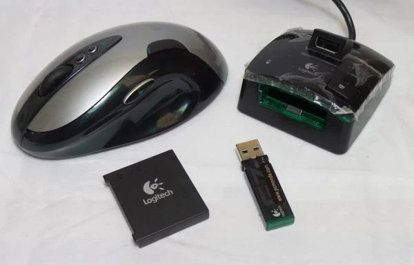 Logitech G7 Gaming Laser Cordless Mouse - Wireless USB Receiver (931375-0215) - Image 1 of 1