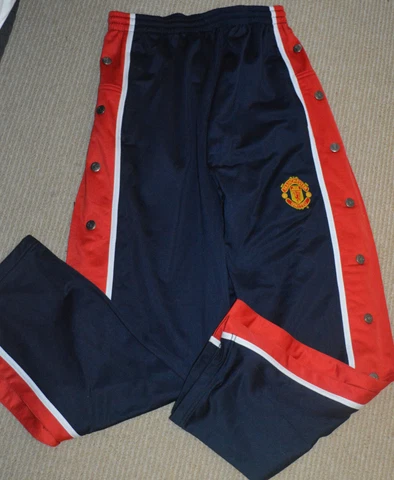 MANCHESTER UNITED TRAINING PANTS Snap Away WARM UP FOOTBALL SOCCER MENS MEDIUM Cover