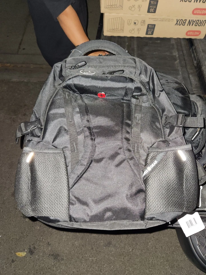 Swissgear 3760 ScanSmart Laptop Backpack - SA3760 Black Swiss Gear