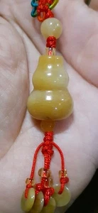Feng Shui Wu Lou/Gourd Hanging Jade Honey Color Good Health and Good Luck - Bild 1 von 5