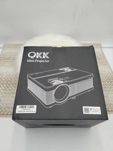 QKK Mini Projector PJ0501 Full HD LED Projector 1080P (White) - Picture 1 of 2