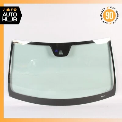 Parabrisas delantero cristal 12-14 Mercedes W204 C250 C300 sedán OEM Foto 1 de 4