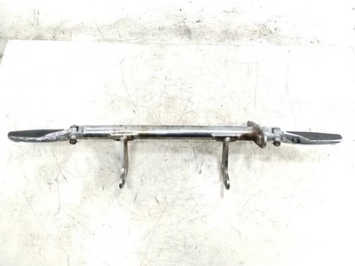 BMW R1200 C 1998 98 soporte de montaje de reposapiés delantero Foto 1 de 4